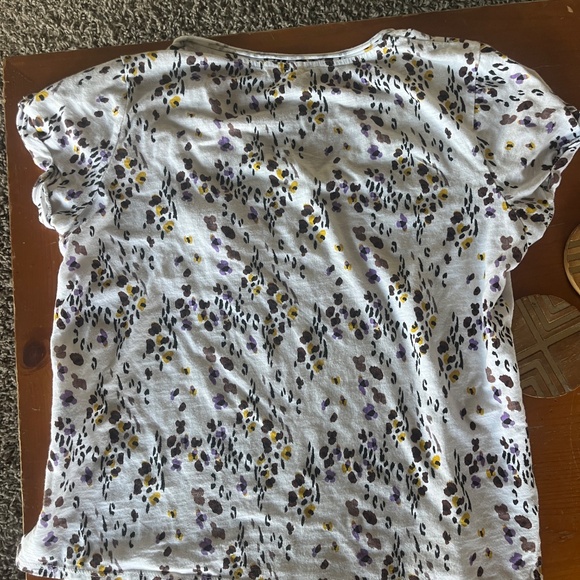 Anthropologie The Quinn Short V Neck flowers Small - Picture 3 of 8